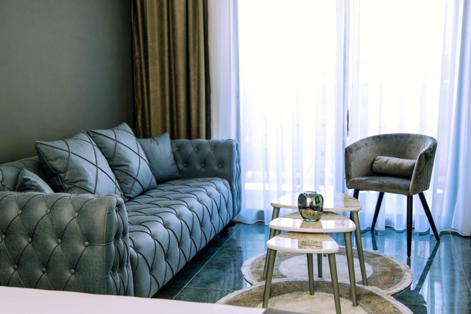Apartments Gucci Ulcinj Bagian luar foto