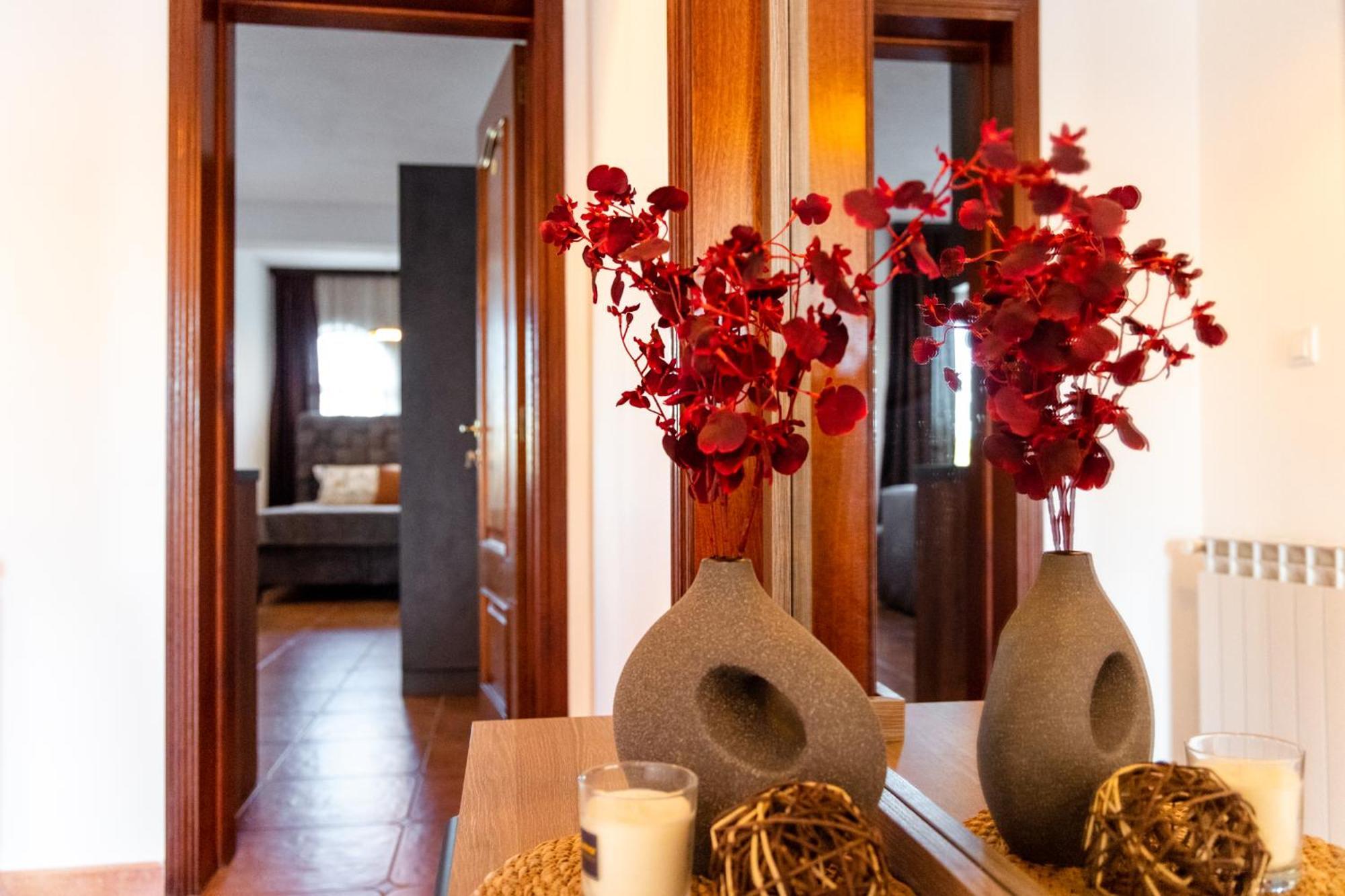 Apartments Gucci Ulcinj Bagian luar foto