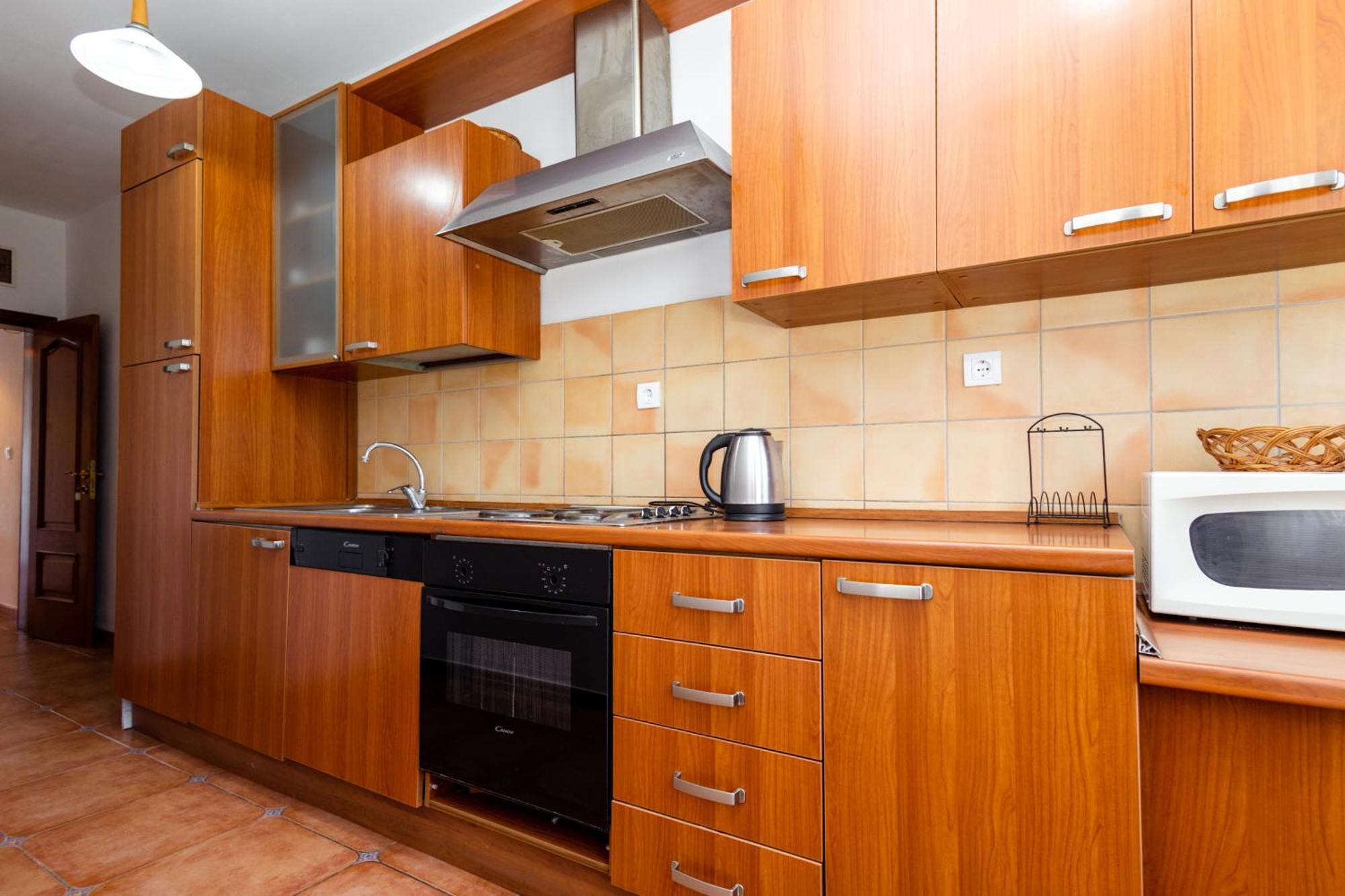 Apartments Gucci Ulcinj Bagian luar foto